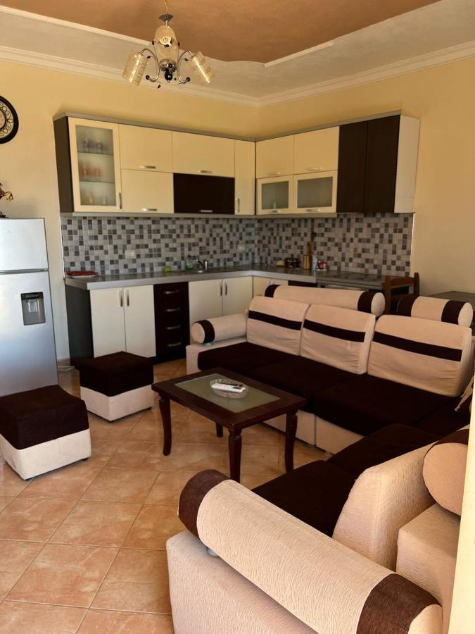 Amar Villa Sarande Bagian luar foto